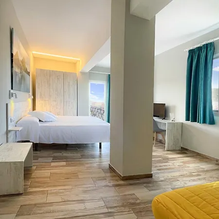 Te Mana Hotel 2*