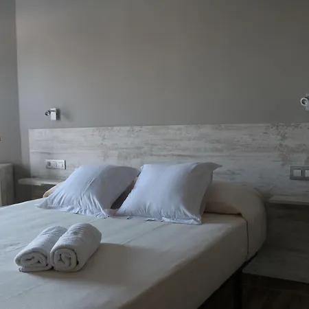 Te Mana Hotel 2*